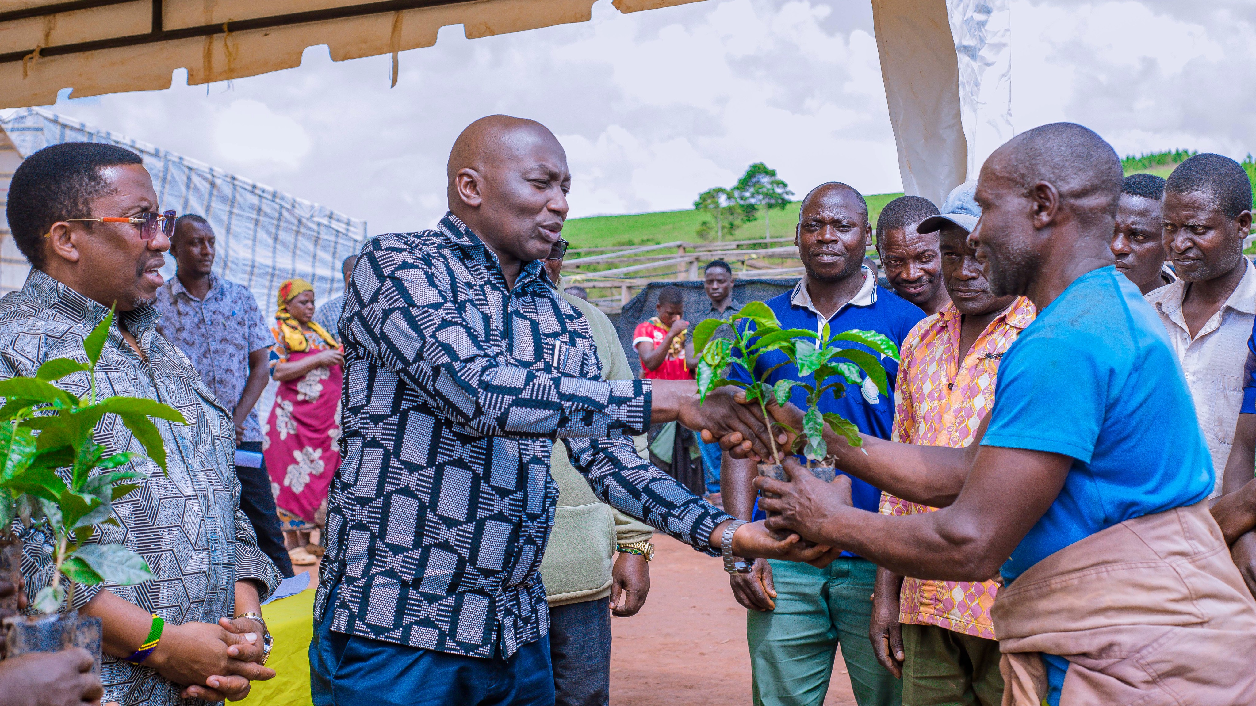 MICHE 1,400,000 YA KAHAWA  YAG...